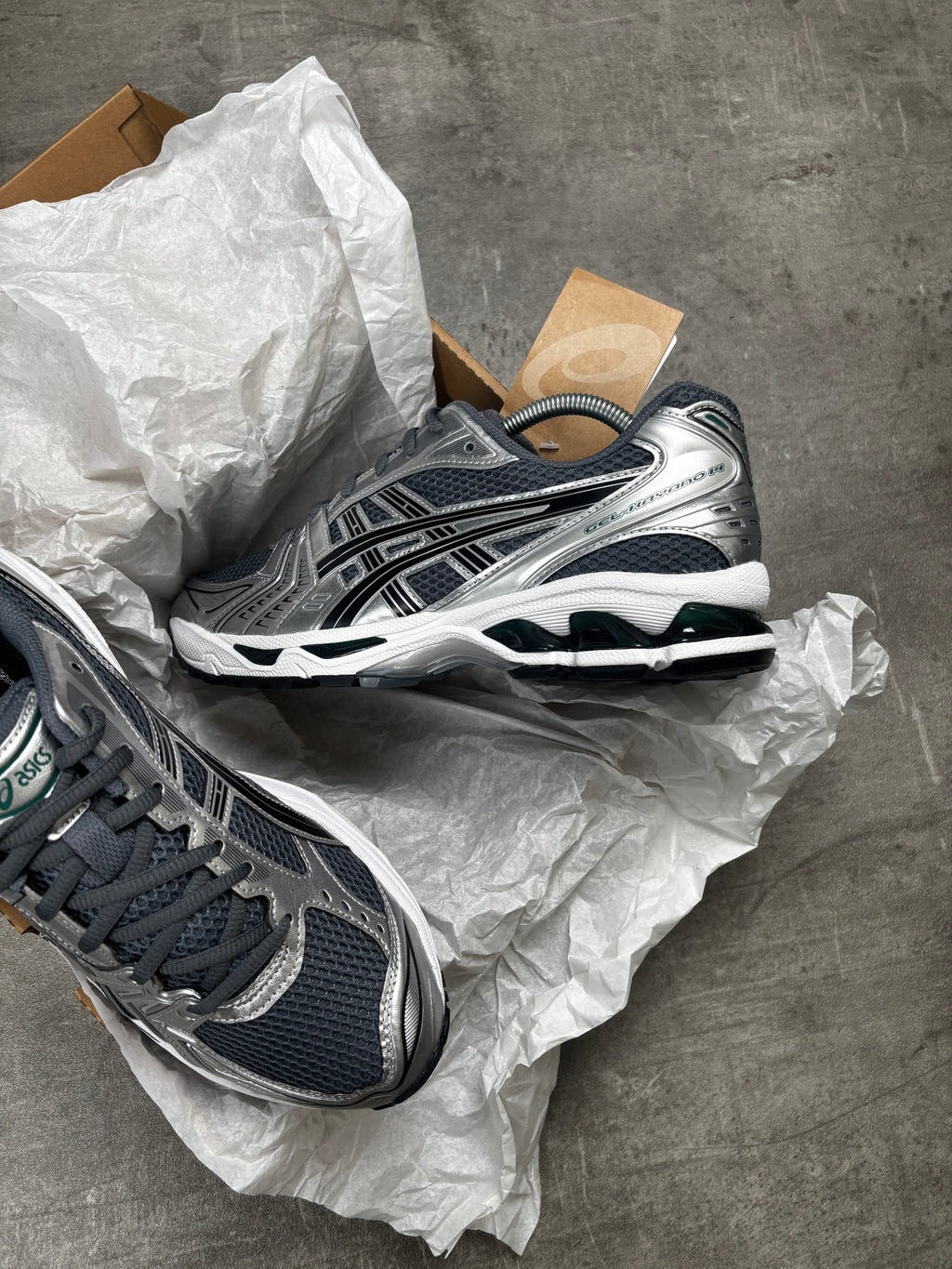 ASICS GEL-KAYANO 14 JASPER GREEN