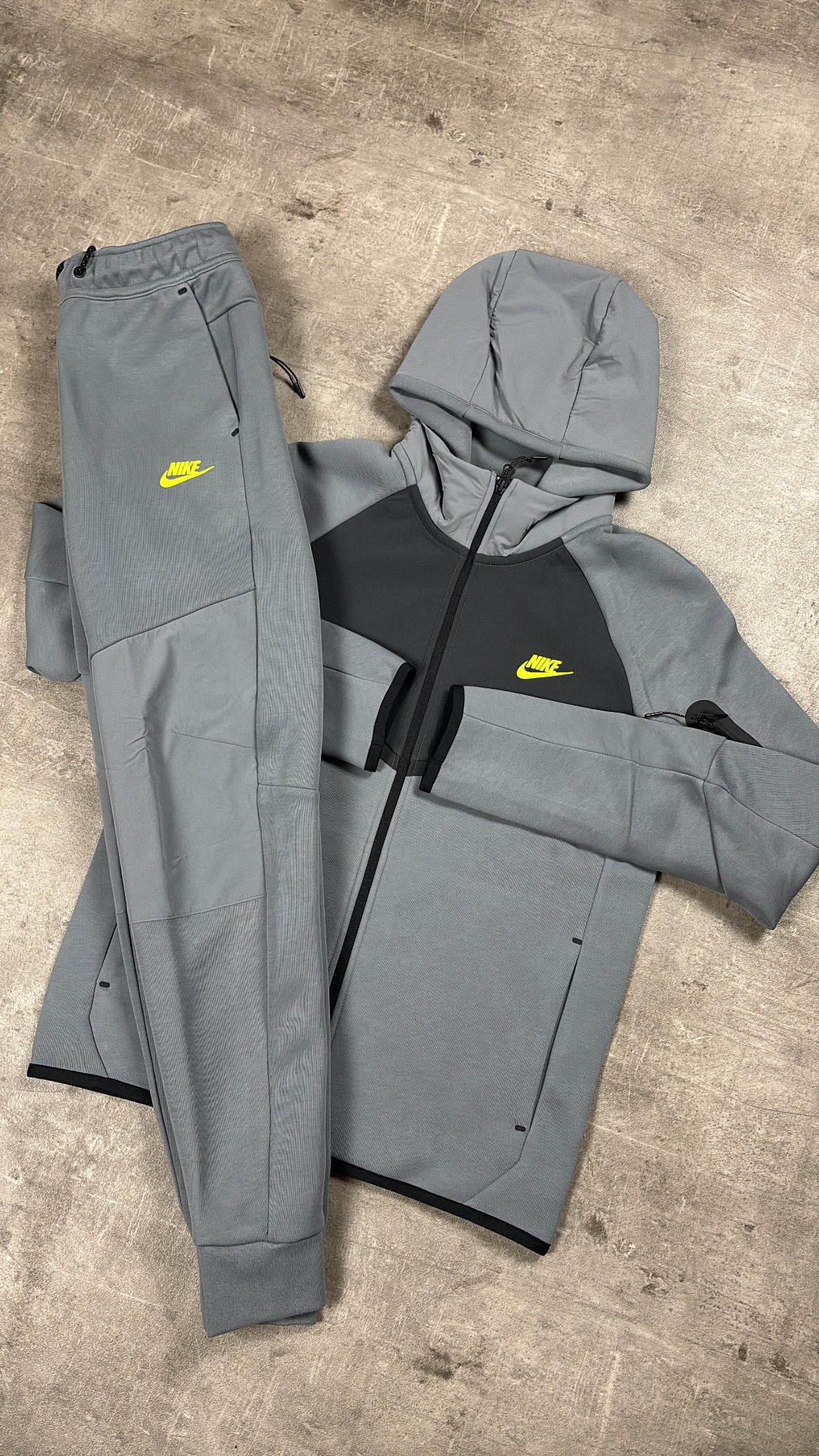 NIKE TECH FLEECE TRACKSUIT GREY VOLT GREEN