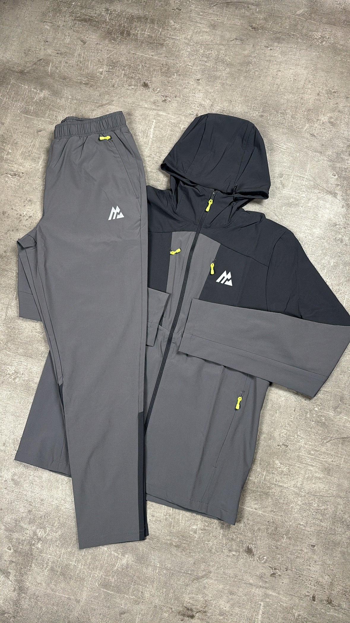 MONTIREX IMPEL TRACKSUIT CEMENT GREY / GREEN