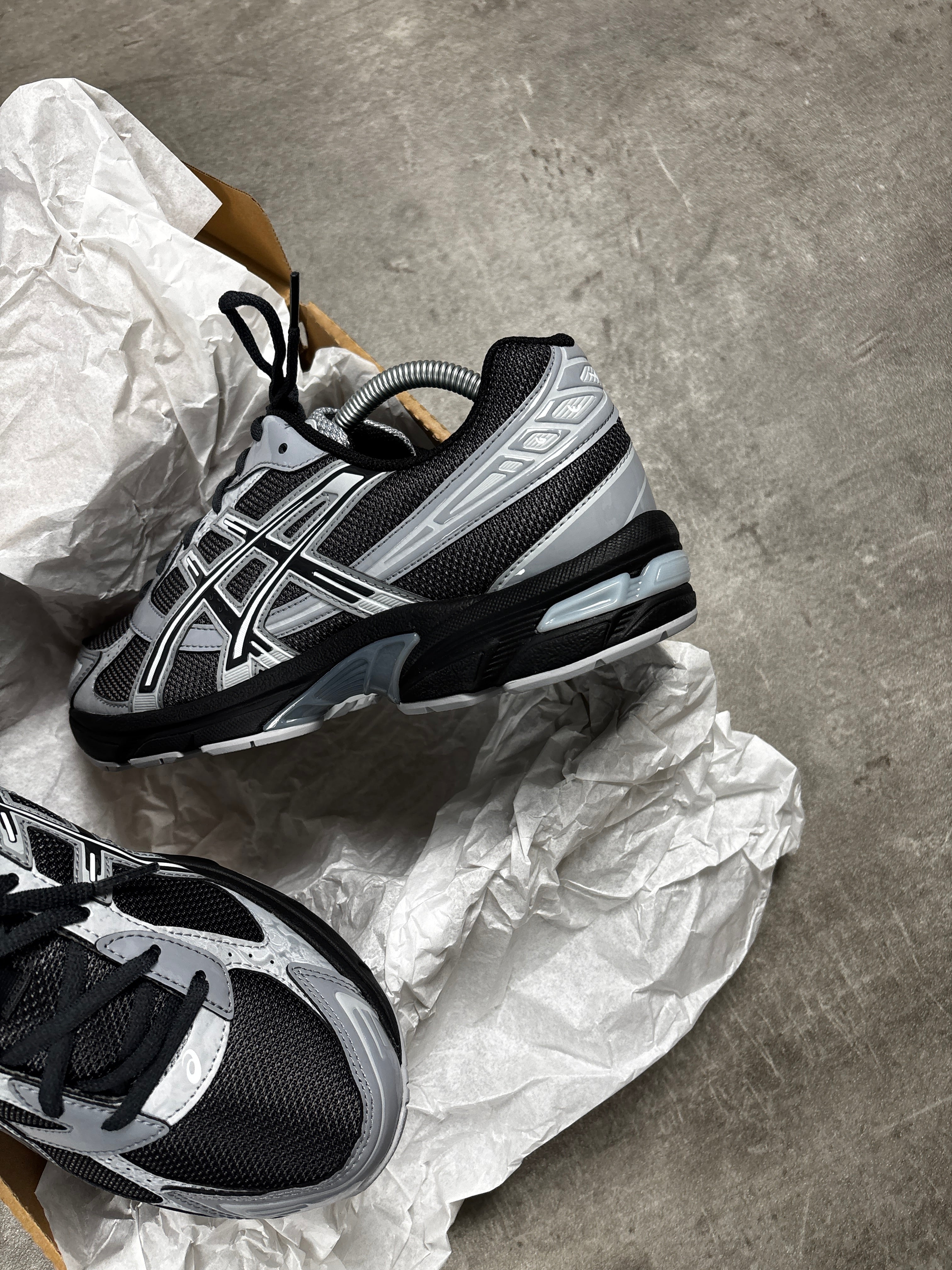 ASICS GEL-1130 GRAPHITE GREY