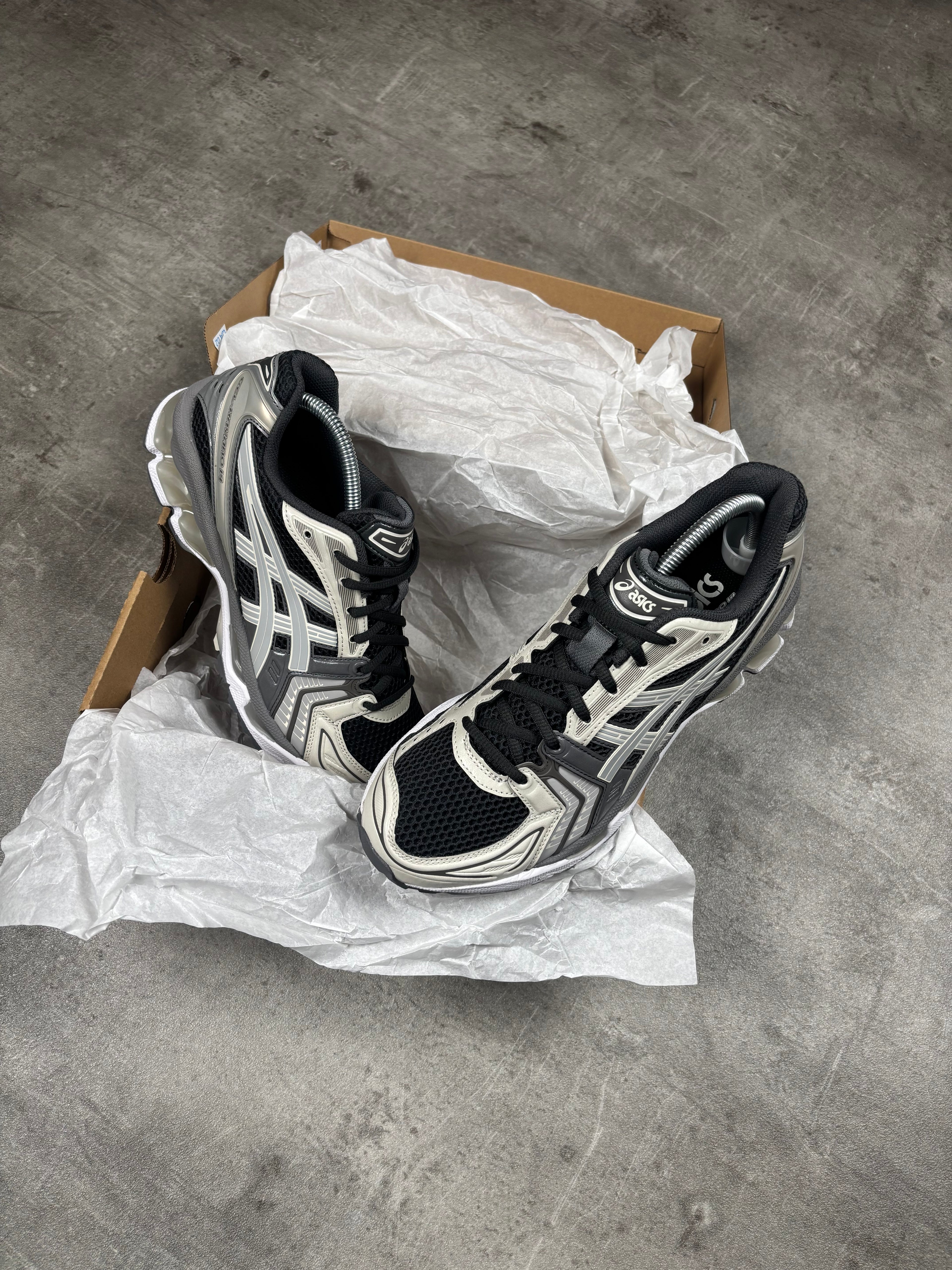 ASICS GEL-KAYANO 14 OBSIDIAN/CEMENT GREY