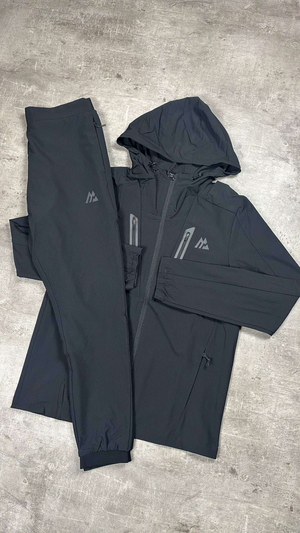 MONTIREX TORRENT TRACKSUIT TRIPLE BLACK
