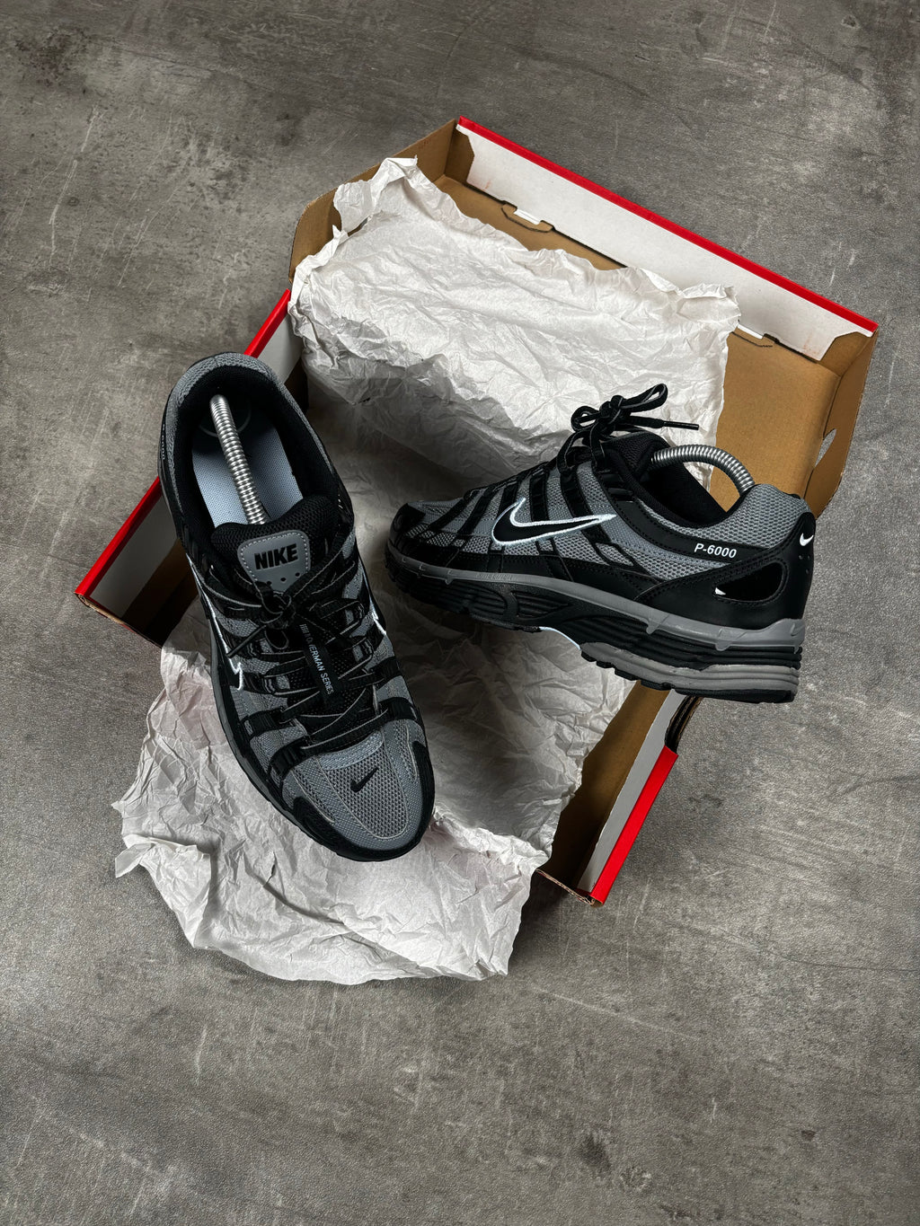 NIKE P-6000 COOL GREY