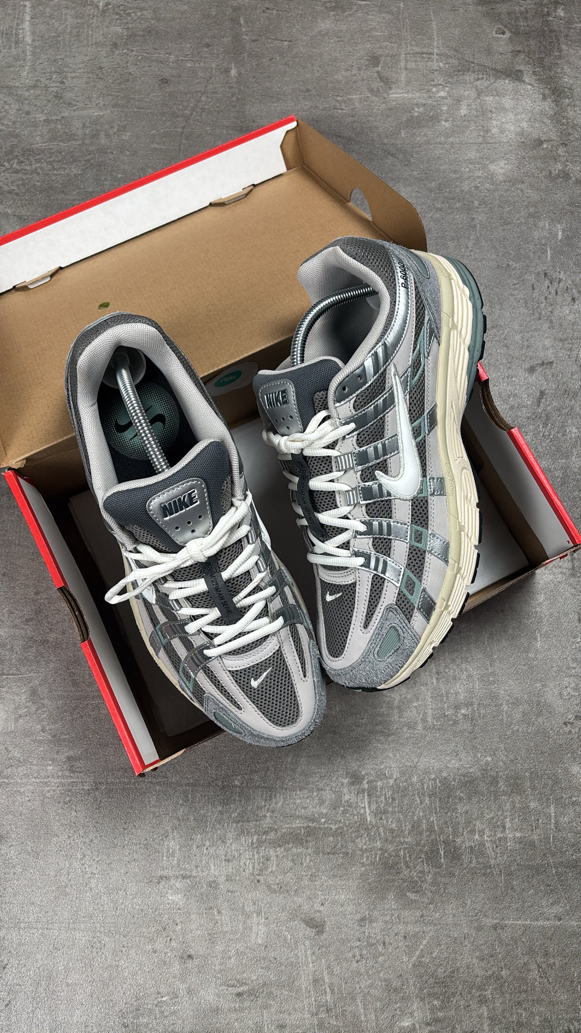 NIKE P6000 FLAT PEWTER