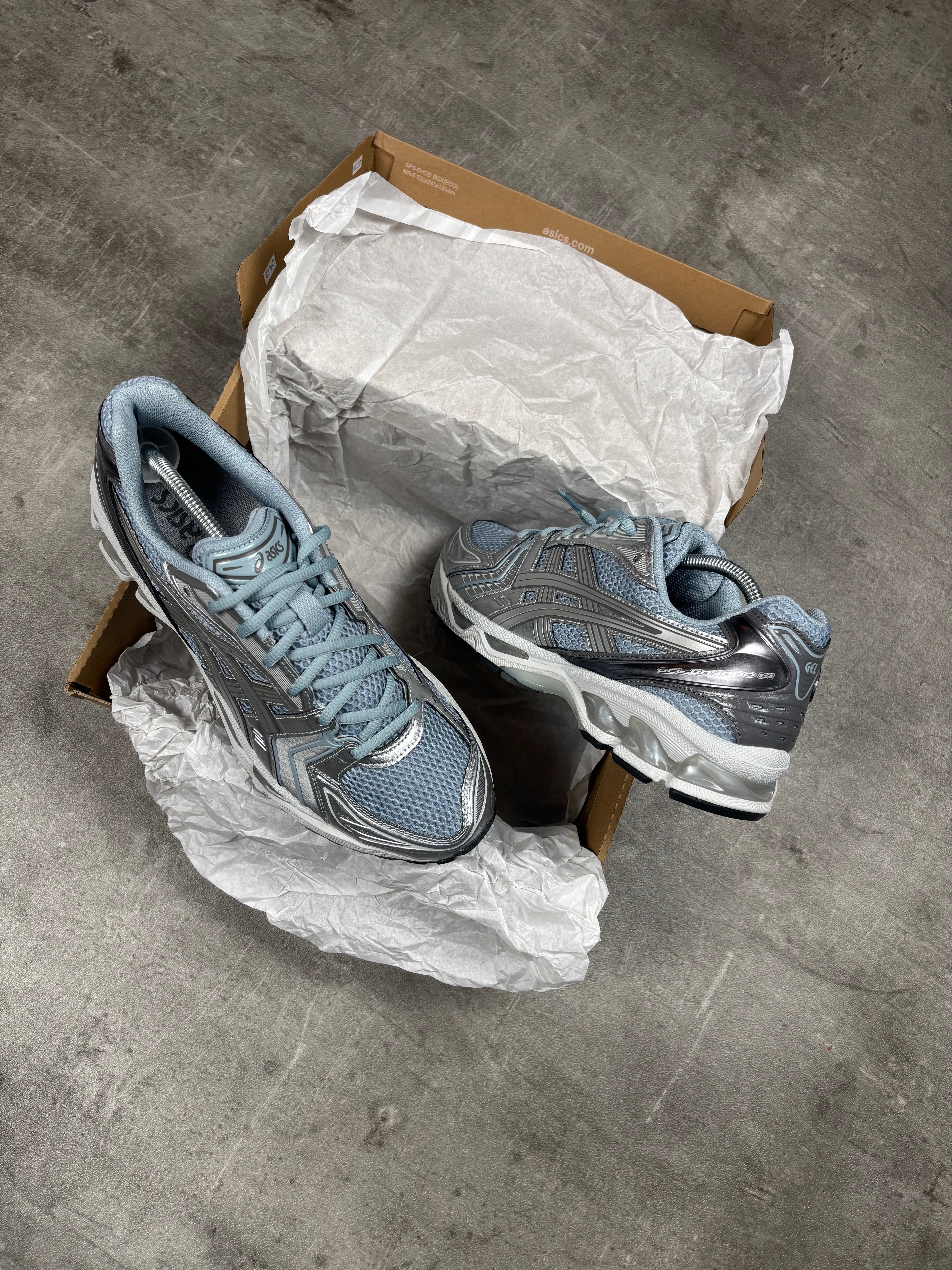 ASICS GEL-KAYANO 14 DOLPHIN GREY