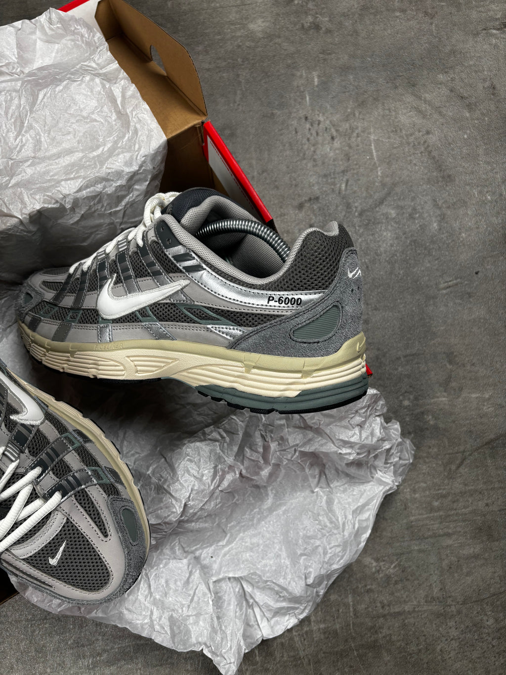 NIKE P-6000 FLAT PEWTER